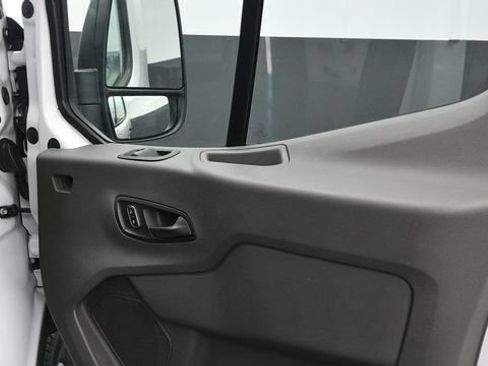 Used 2025 Ford Transit 250 Low Roof w/ Exterior Upgrade Package RWD image 10