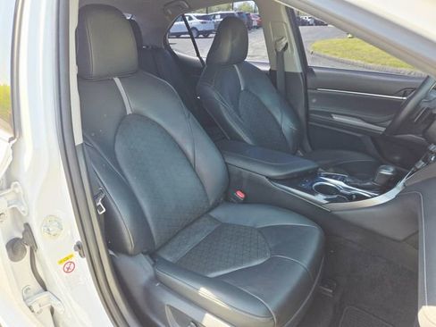 Used 2018 Toyota Camry XSE w/ Audio Package FWD image 18