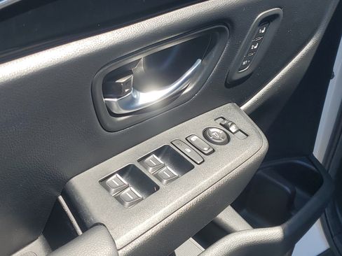 Used 2025 Honda Pilot Touring image 22