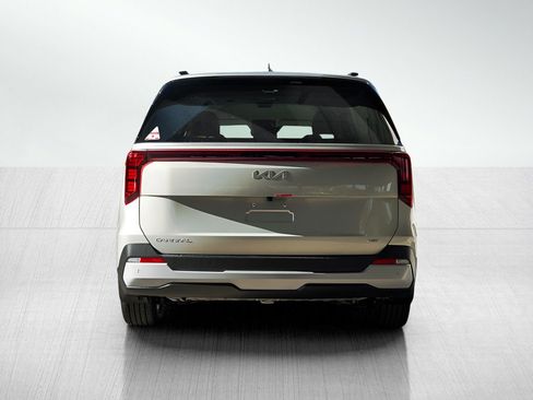 New 2026 Kia Carnival EX image 5