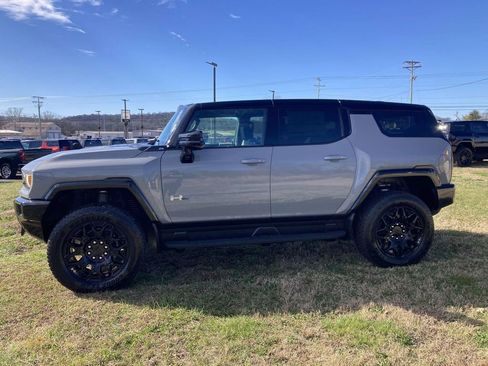 New 2026 GMC Hummer EV SUV image 7