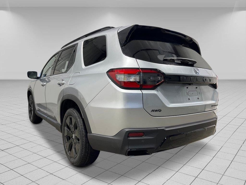 New 2026 Honda Pilot Black Edition image 3