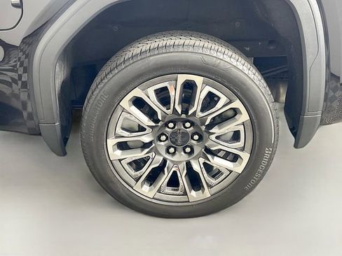 Used 2023 GMC Sierra 1500 Denali Ultimate AWD/4WD image 38