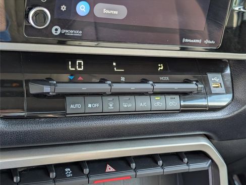 Used 2023 Toyota Tundra SR5 AWD/4WD image 27