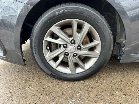 Used 2019 Kia Optima LX image 42