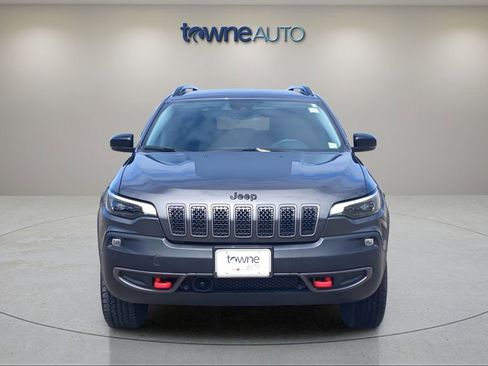 Used 2023 Jeep Cherokee Trailhawk AWD/4WD image 8