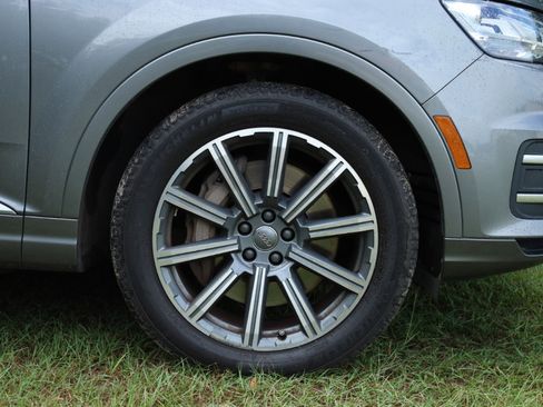 Used 2018 Audi Q7 3.0T Prestige image 21