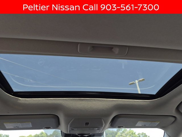 New 2026 Nissan Sentra SR w/ SR Premium Package FWD image 15