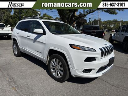 Used 2017 Jeep Cherokee Overland w/ Technology Group