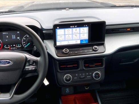 Used 2022 Ford Maverick XLT image 6