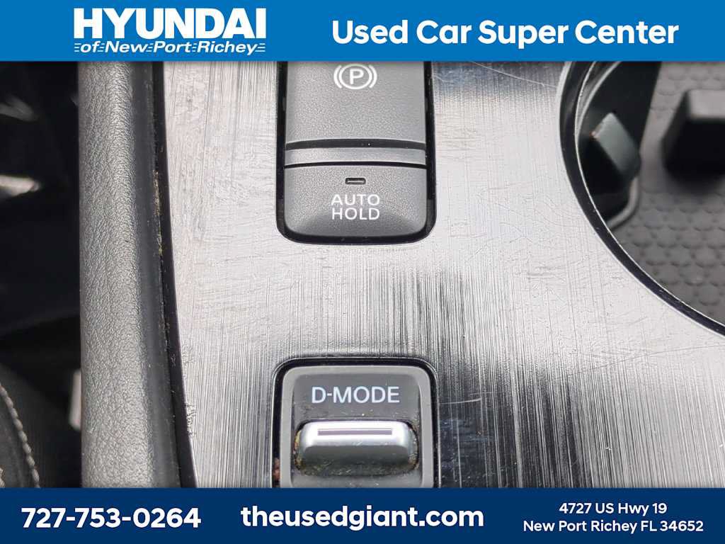 Used 2022 Nissan Rogue SV FWD image 24