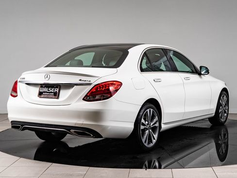 Used 2018 Mercedes-Benz C 300 4MATIC Sedan image 10