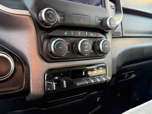 Used 2020 RAM 1500 Big Horn image 24