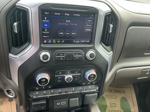 Used 2020 GMC Sierra 1500 SLT w/ SLT Premium Plus Package AWD/4WD image 38