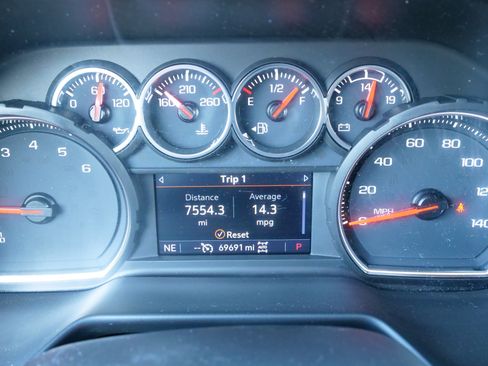 Certified 2021 Chevrolet Tahoe Z71 w/ Rear Media and Nav Package image 25