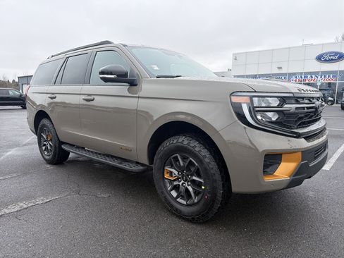 New 2026 Ford Expedition Tremor image 30