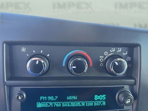 Used 2019 Chevrolet Express 2500 w/ Driver Convenience Package image 15