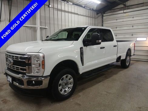 Used 2024 Ford F250 XLT image 1