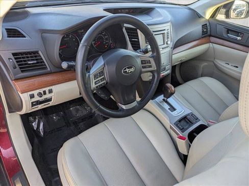 Used 2014 Subaru Outback 2.5i Limited w/ Moonroof Package image 10
