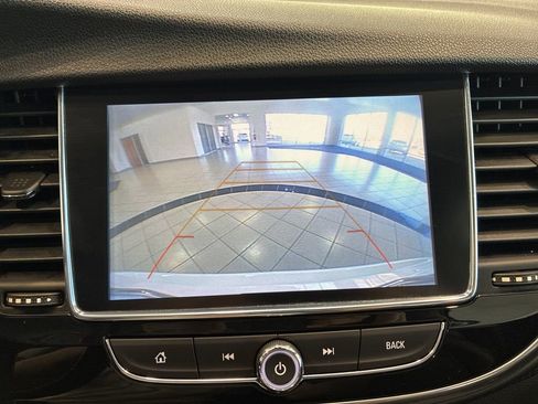 Used 2020 Buick Encore Preferred image 26