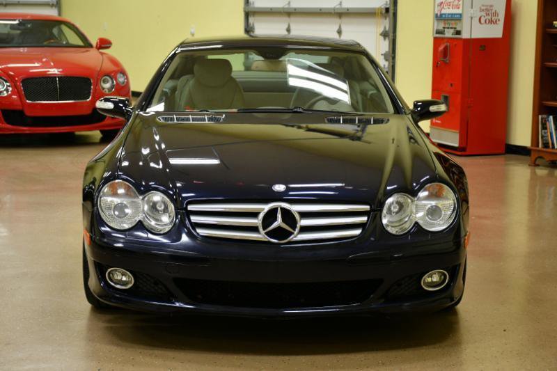 Used 2008 Mercedes-Benz SL 550 w/ P1 Pkg image 7