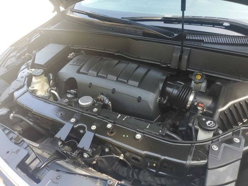 Used 2014 Chevrolet Traverse LT FWD image 10