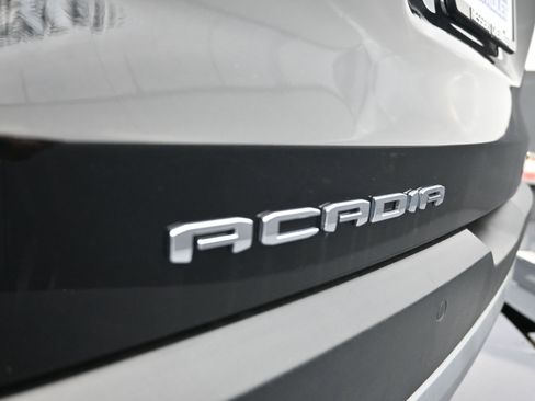 Certified 2023 GMC Acadia SLE image 88