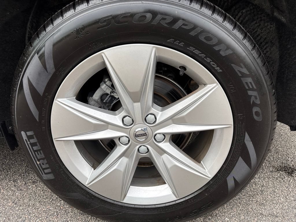 Used 2022 Volvo XC60 B5 Momentum AWD/4WD image 20