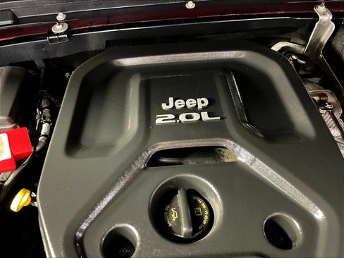 Used 2021 Jeep Wrangler Unlimited Sport AWD/4WD image 29