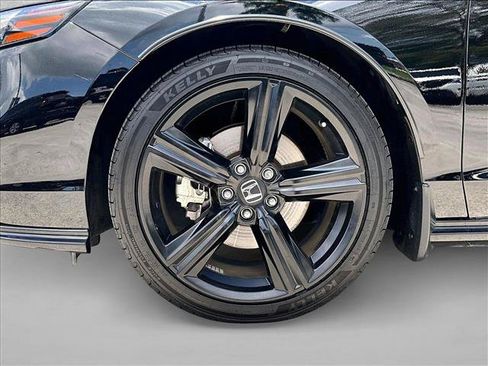 Used 2024 Honda Accord Sport image 10