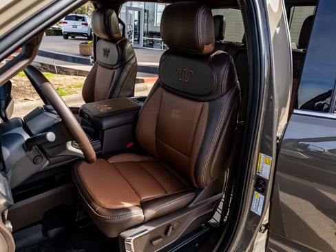 Used 2026 Ford F350 King Ranch w/ Chrome Package image 30