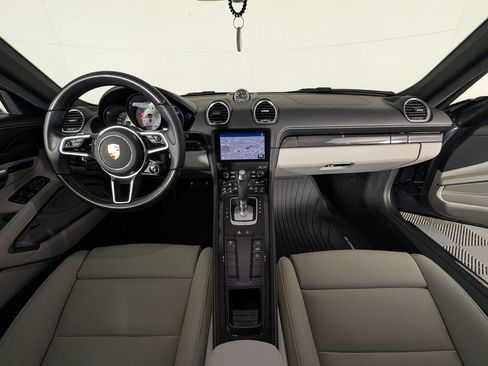 Certified 2025 Porsche 718 Cayman S RWD image 19