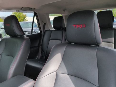 Used 2024 Toyota 4Runner TRD Off-Road Premium w/ Moonroof Package AWD/4WD image 8