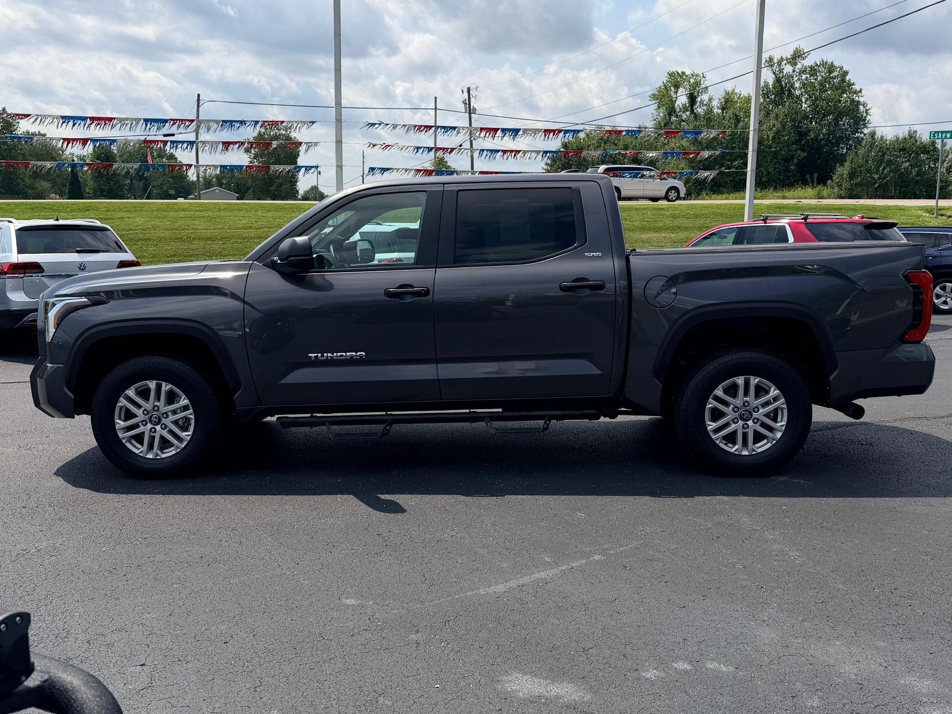 Used 2025 Toyota Tundra SR5 AWD/4WD image 8