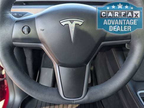 Used 2024 Tesla Model Y Long Range AWD/4WD image 5