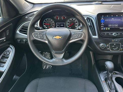 Certified 2024 Chevrolet Malibu LS image 16