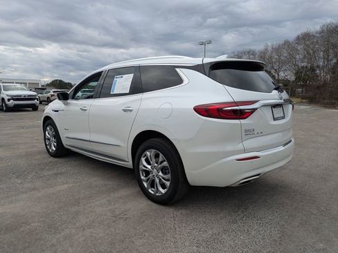 Certified 2021 Buick Enclave Avenir w/ Avenir Technology Package image 6