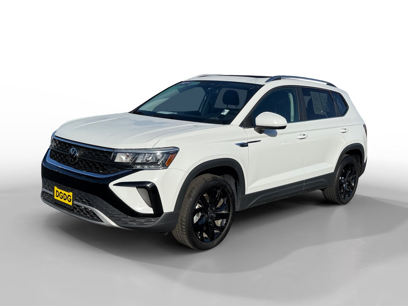 Certified 2023 Volkswagen Taos SE w/ Panoramic Sunroof Package FWD image 1