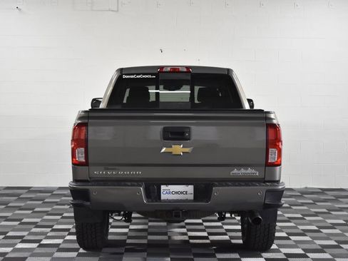 Used 2017 Chevrolet Silverado 1500 High Country AWD/4WD image 4