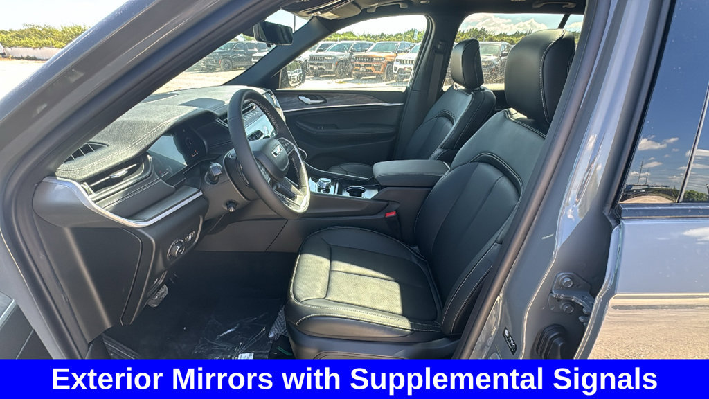 New 2027 Jeep Grand Cherokee Limited AWD/4WD image 13