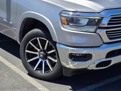 Used 2022 RAM 1500 Laramie AWD/4WD image 9