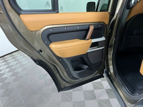 Certified 2024 Land Rover Defender 110 S image 26