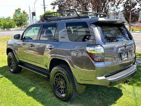 Used 2016 Toyota 4Runner Trail Premium AWD/4WD image 8