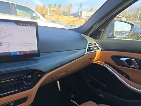 Certified 2025 BMW 330i xDrive 330i xDrive w/ Premium Package image 24