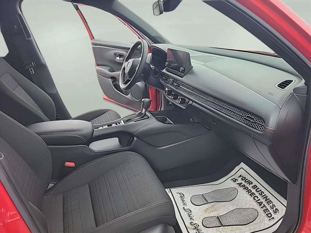 Used 2025 Honda HR-V Sport image 24