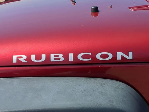 Used 2013 Jeep Wrangler Rubicon w/ Dual Top Group image 13