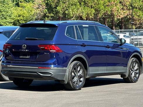 Used 2023 Volkswagen Tiguan SE AWD/4WD image 4