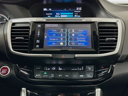 Used 2017 Honda Accord EX image 22