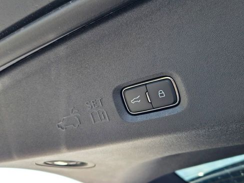 New 2025 Ford Expedition Max Active image 19