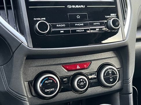 Used 2023 Subaru Crosstrek 2.0i image 24